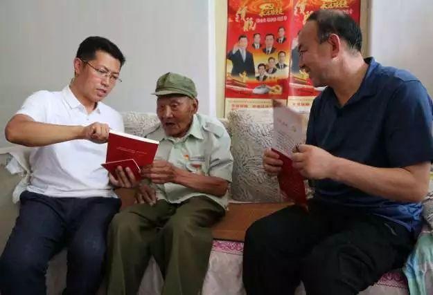 汽车华容道选关版