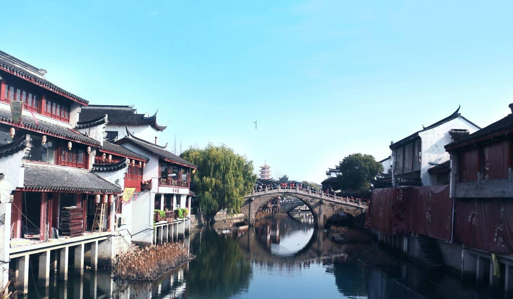 父母与孩子之间需要建立怎样的关系才能引导孩子健康发展？游戏画面